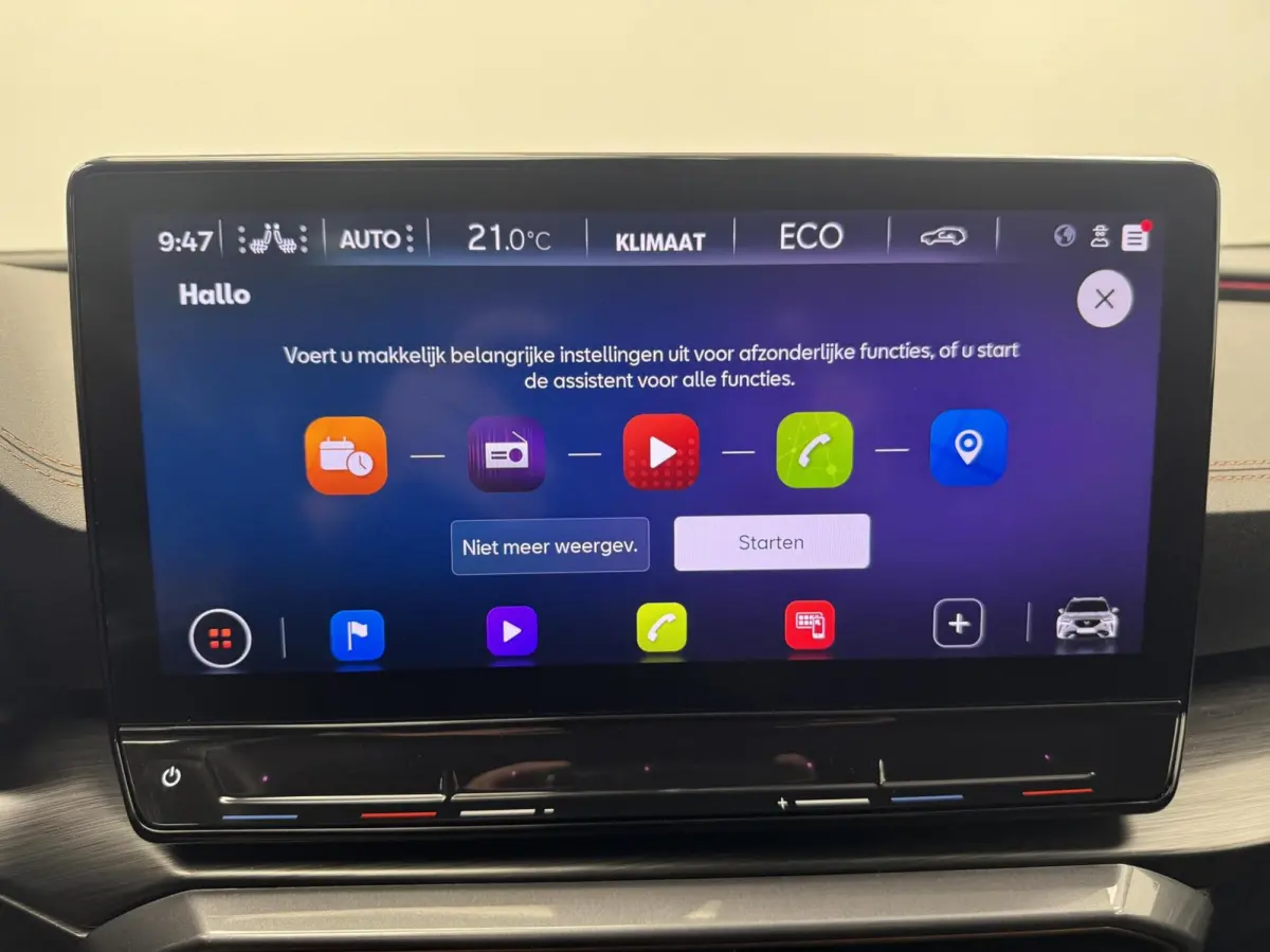 1.4 e-Hybrid 204PK Navigatie-Carplay-Clima-Camera-Adapt.Cr.contr-Lm19''velgen-Stoel/Stuurverwarming-Parkeersensoren-Virtual