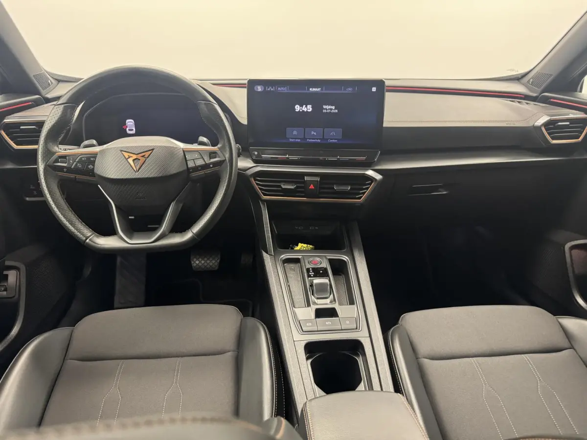 1.4 e-Hybrid 204PK Navigatie-Carplay-Clima-Camera-Adapt.Cr.contr-Lm19''velgen-Stoel/Stuurverwarming-Parkeersensoren-Virtual