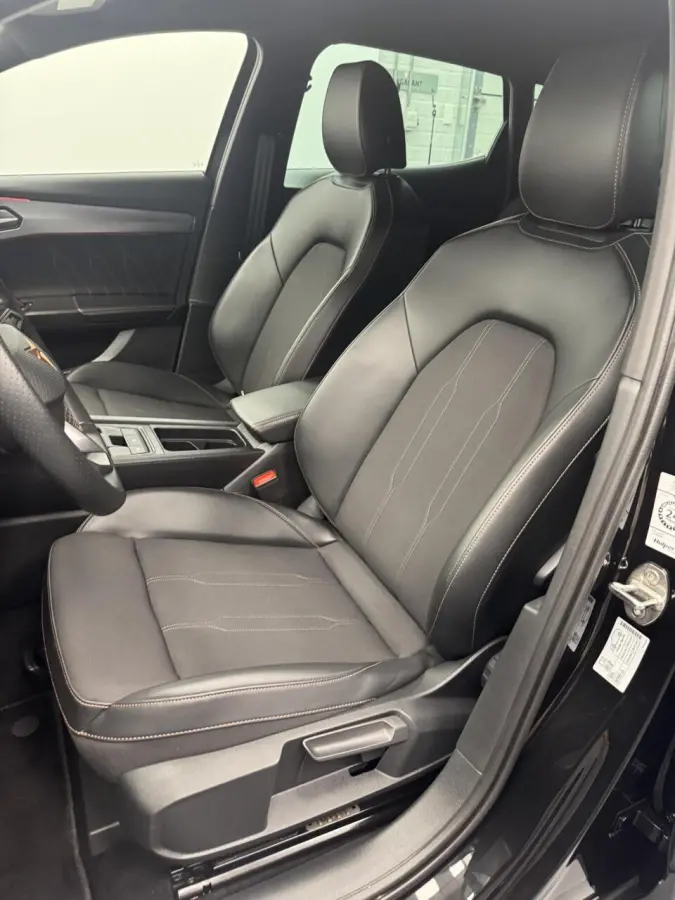 1.4 e-Hybrid 204PK Navigatie-Carplay-Clima-Camera-Adapt.Cr.contr-Lm19''velgen-Stoel/Stuurverwarming-Parkeersensoren-Virtual