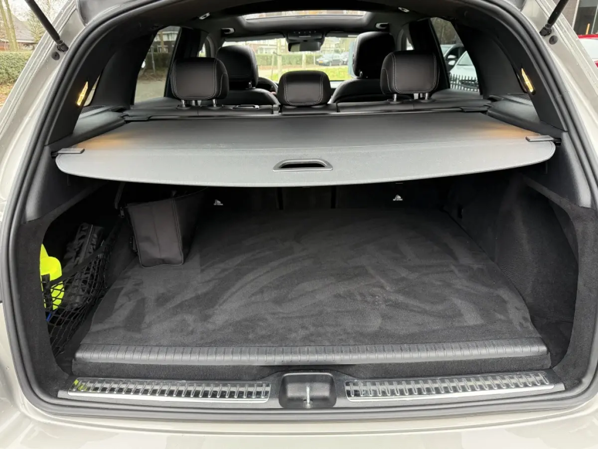 4M AMG Styling I Night I Pano I Trekhaak I Camera I 19''