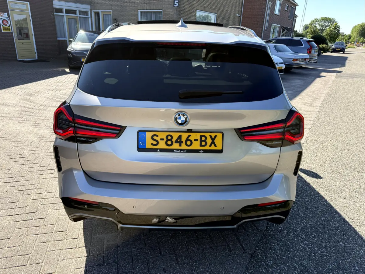 High Executive M-Sport 80 kWh SOH 92.9%, Vol Opties!