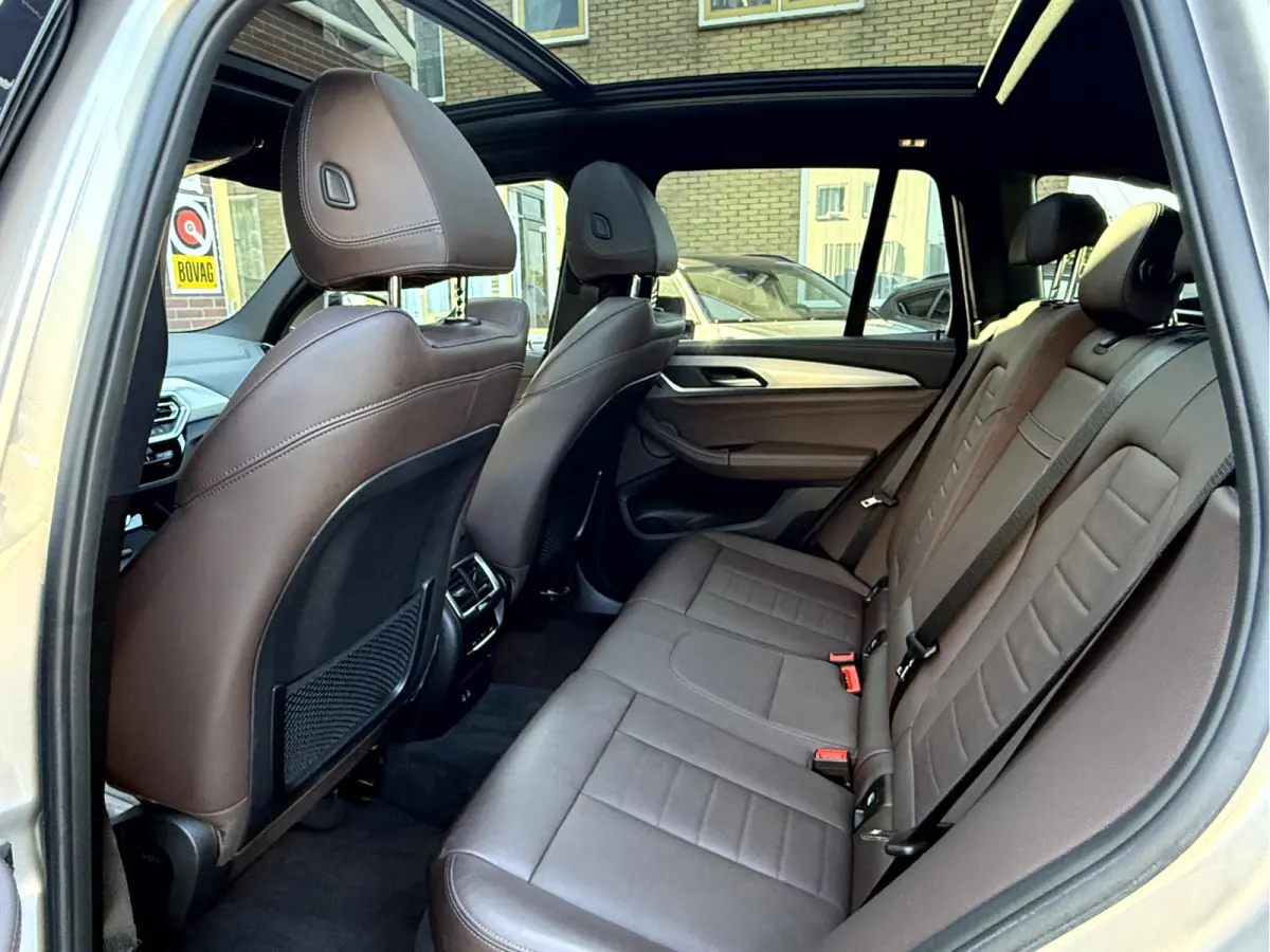 High Executive M-Sport 80 kWh SOH 92.9%, Vol Opties!
