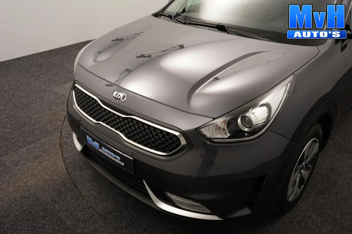 1.6 GDi Hybrid DynamicLine|CARPLAY|NAVI|CAMERA|LED