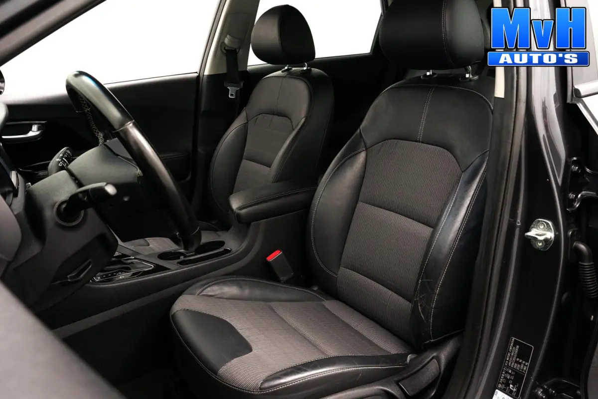 1.6 GDi Hybrid DynamicLine|CARPLAY|NAVI|CAMERA|LED