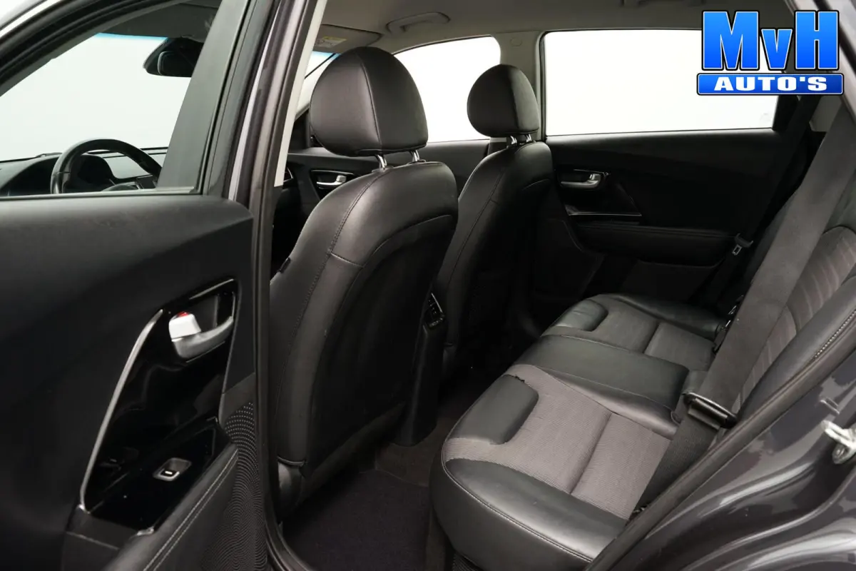 1.6 GDi Hybrid DynamicLine|CARPLAY|NAVI|CAMERA|LED