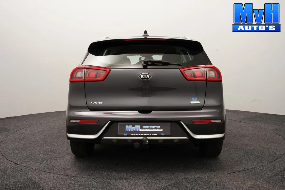 1.6 GDi Hybrid DynamicLine|CARPLAY|NAVI|CAMERA|LED