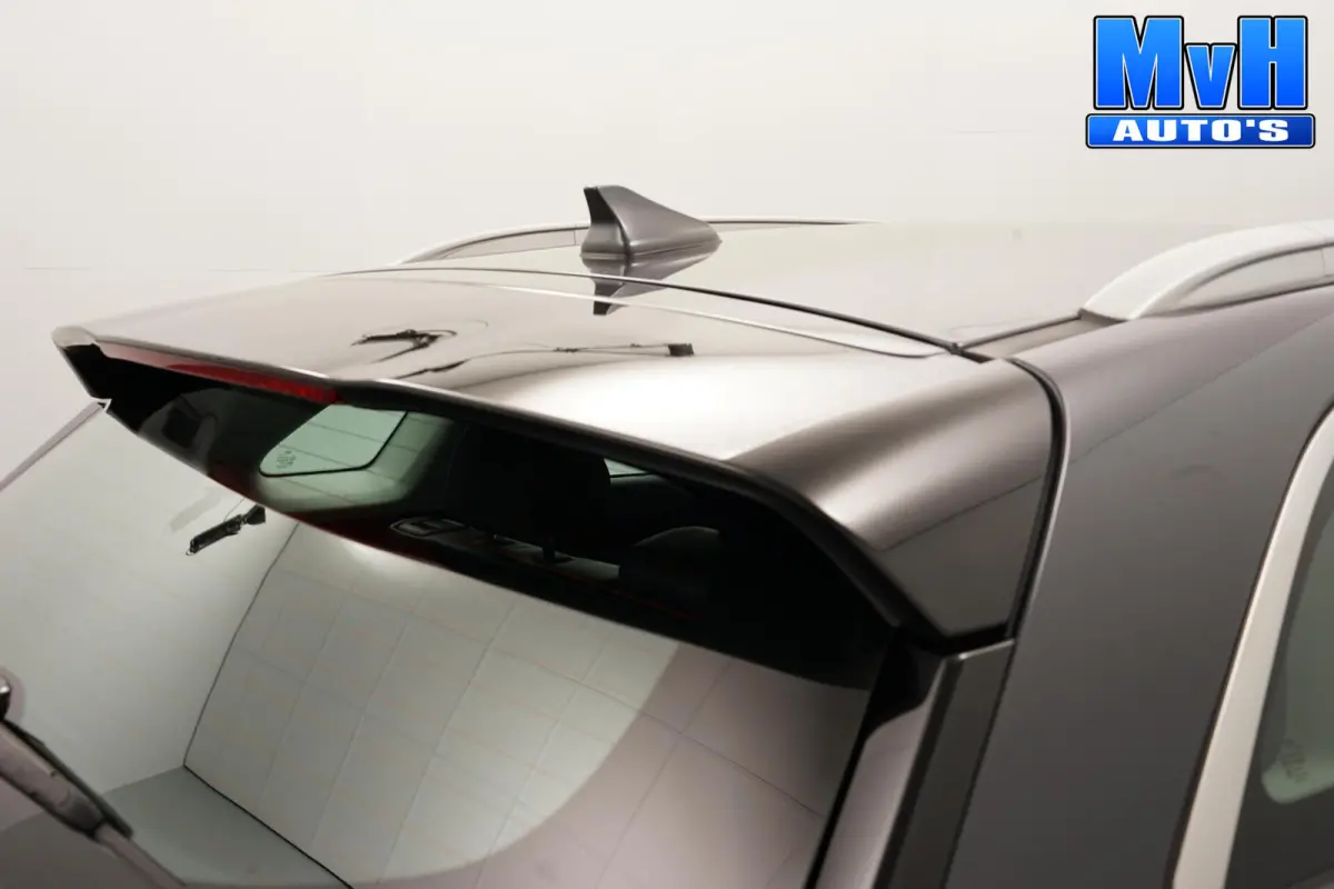 1.6 GDi Hybrid DynamicLine|CARPLAY|NAVI|CAMERA|LED