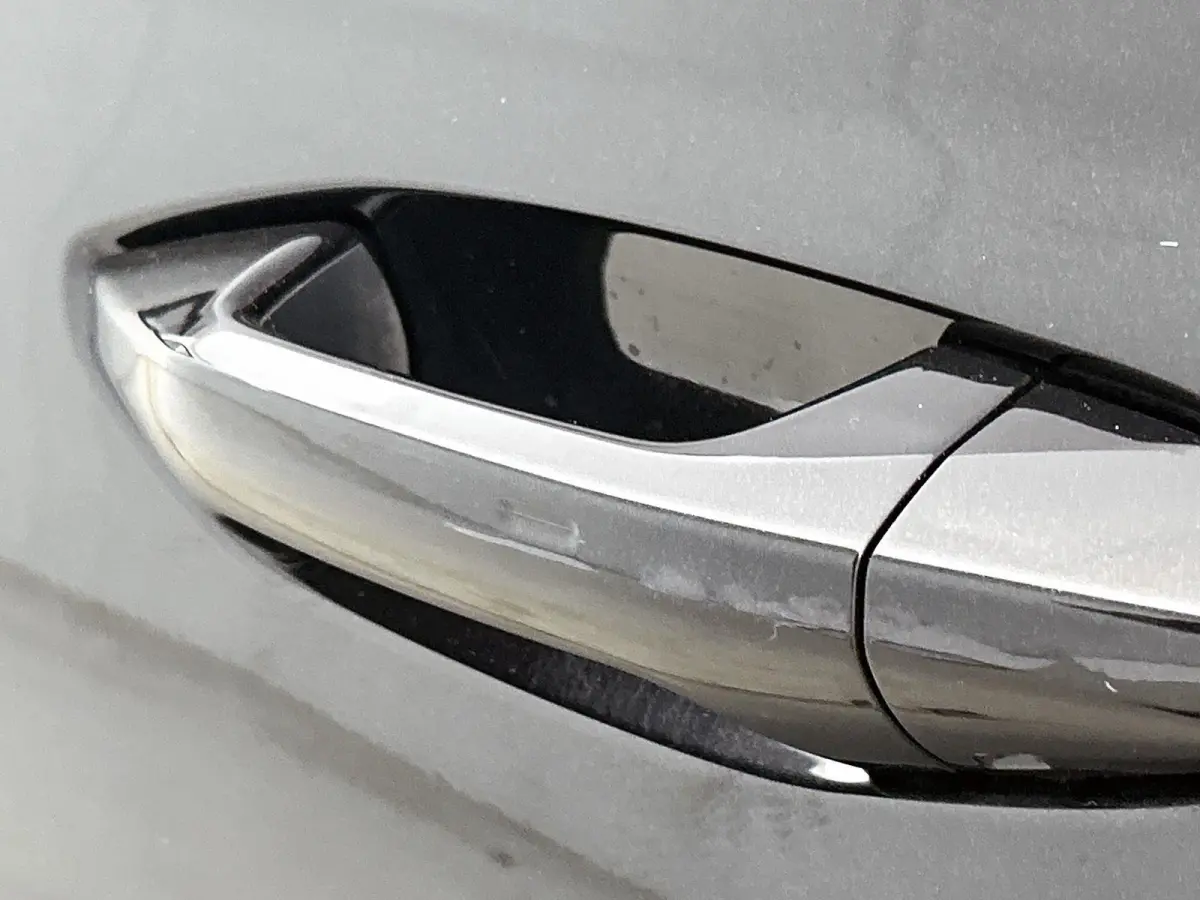 110pk Edition Plus | Elektrisch Verstelb. Bestuurdersstoel | Head-Up Display | Camera | Keyless | AUTOMAAT |