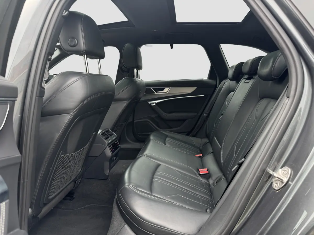 55 TFSI e quattro Competition | Pano | Memory | Bang Olufsen | 20 inch | Carplay | Head Up | S-line | 1e eigenaar