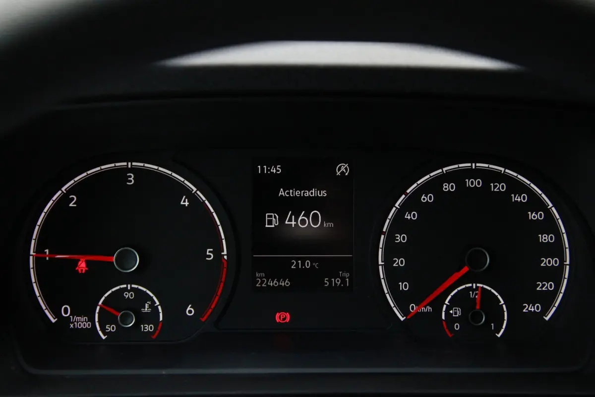 2.0 TDI 102PK Trend / Trekhaak / Dealer onderhouden!!