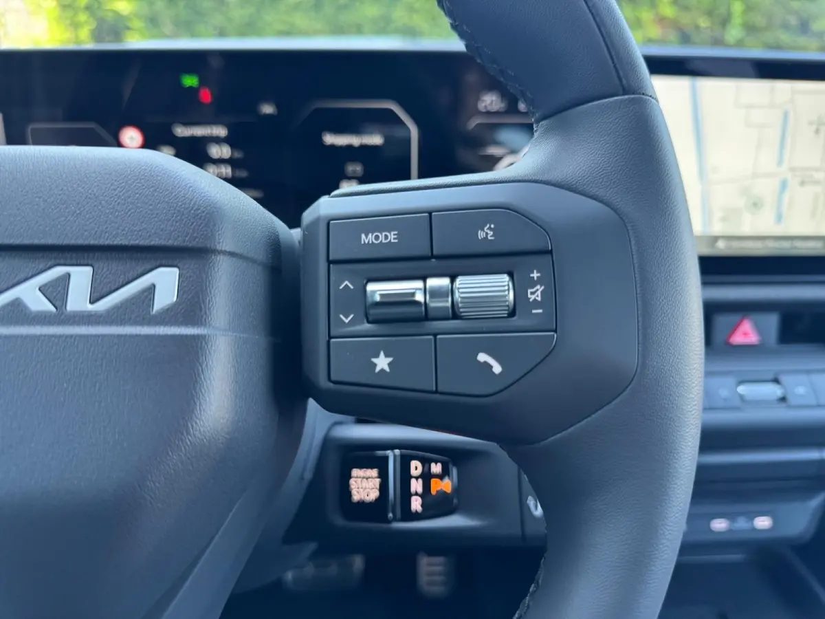 X-Line Advanced 1.6 GDi Hybrid | Nieuw model! | Head-up display | Harman Kardon Speakers | 19" velgen | Nu met €1.000,- inruilpremie!