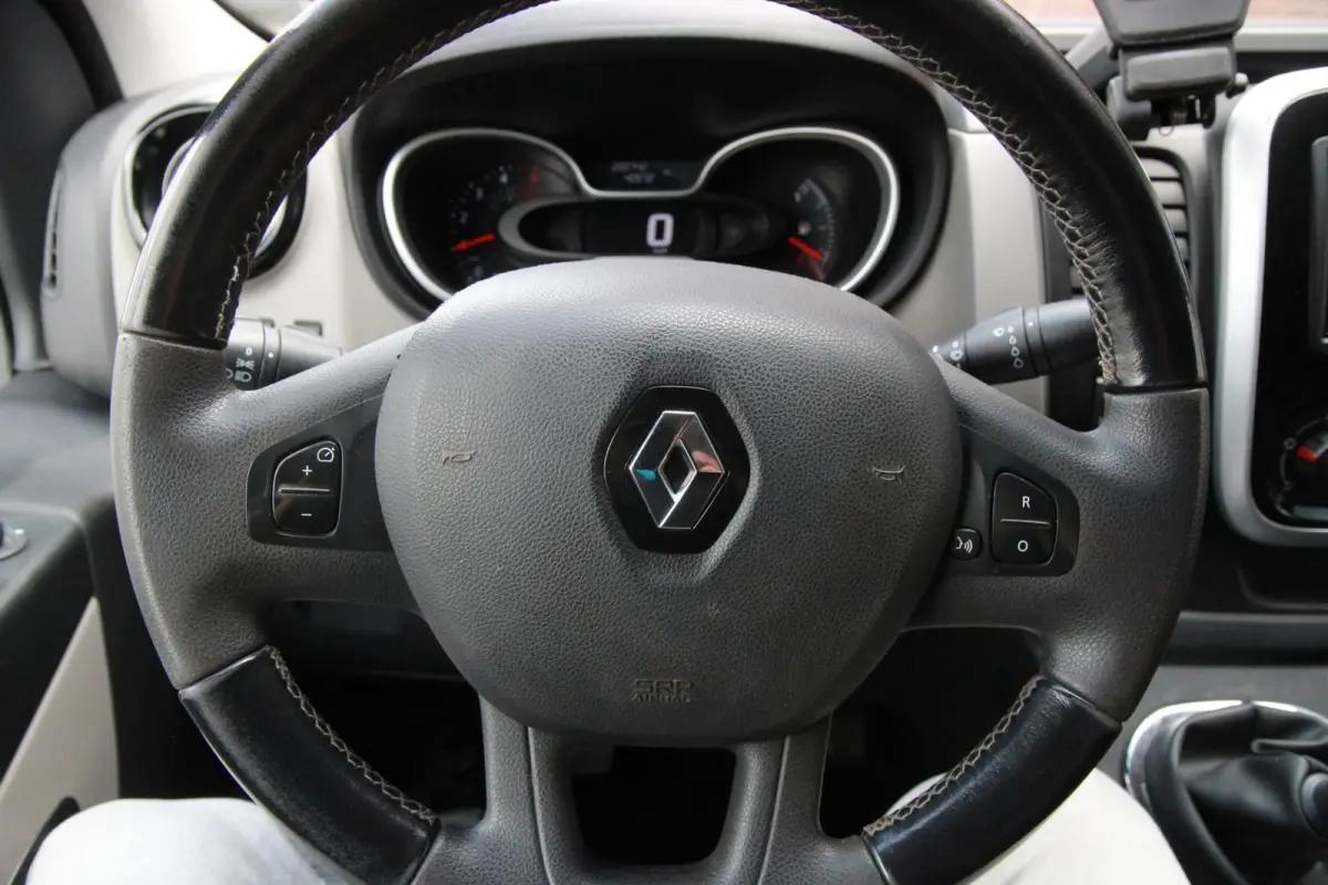 1.6 dCi T29 L2H1 Comfort *euro6* / Imperiaal / Trekhaak / Cruise