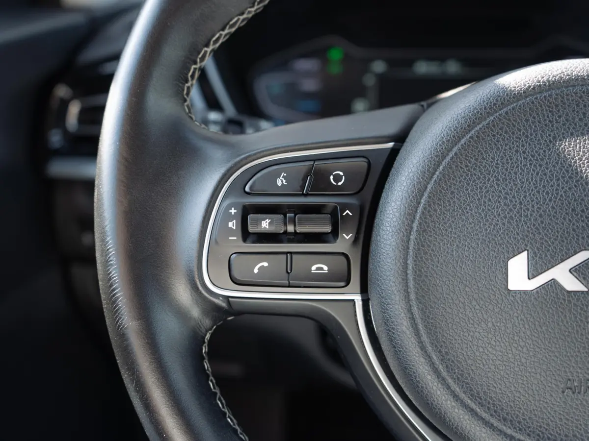 1.6 GDi Hybrid DynamicLine | Trekhaak | Cruise control adaptief | Navigatie | achteruitrijcamera | Carplay | Parkeersensoren achter