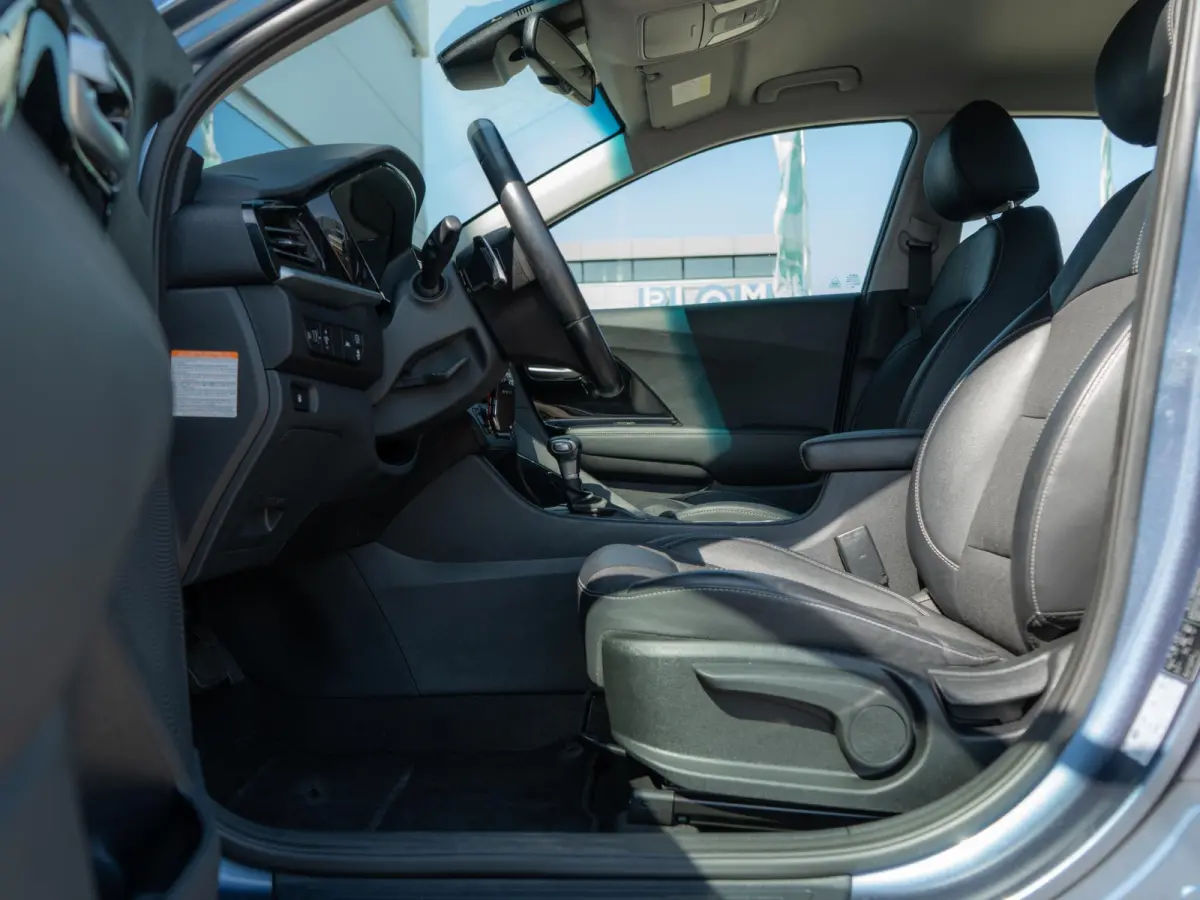 1.6 GDi Hybrid DynamicLine | Trekhaak | Cruise control adaptief | Navigatie | achteruitrijcamera | Carplay | Parkeersensoren achter