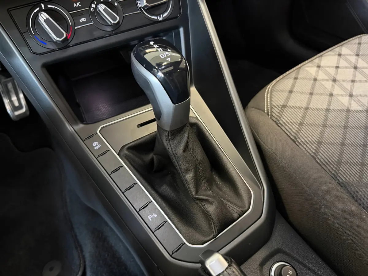 1.0 TSI R-Line|CAR-PLAY|ECC AIRCO|PANORAMA|CRUISE