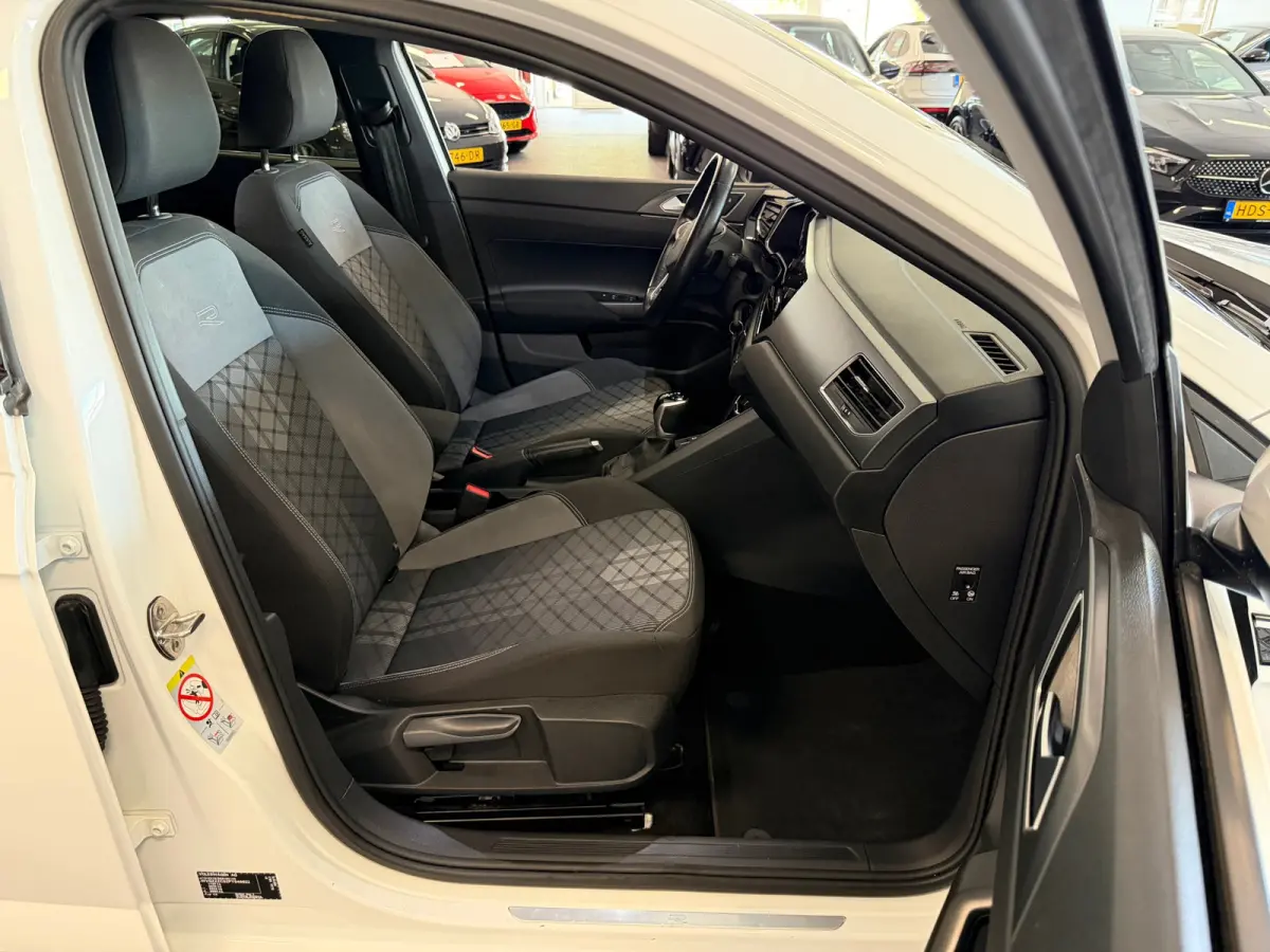 1.0 TSI R-Line|CAR-PLAY|ECC AIRCO|PANORAMA|CRUISE