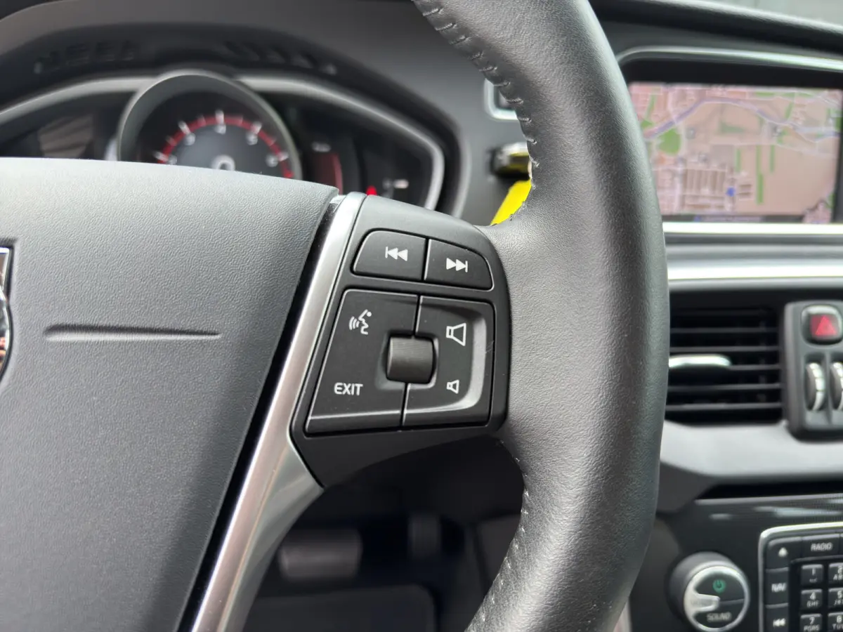 1.5 T2 Polar+ | Cruise control | Trekhaak afneembaar | Stoelverwarming |