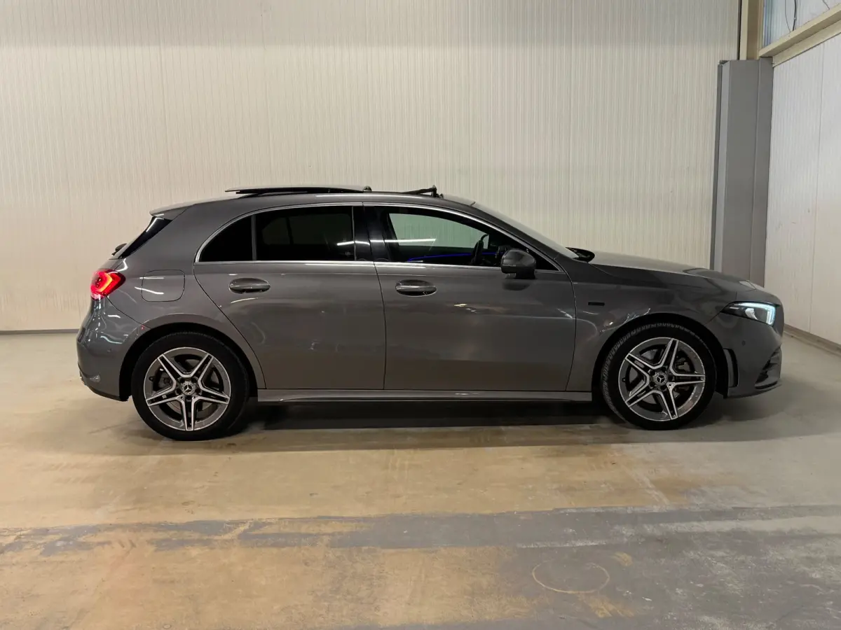 250 e Business Solution AMG Limited | PANO | AMBIANCE | LED