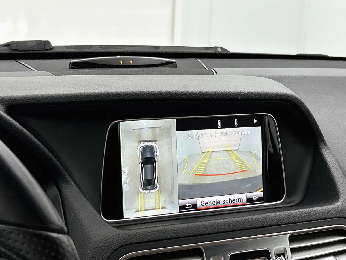 200 Prestige AMG-Styling (NL-auto, Goed OnderH, Navi, Camera, PDC V+A, StoelV, Cruise Con, Etc)