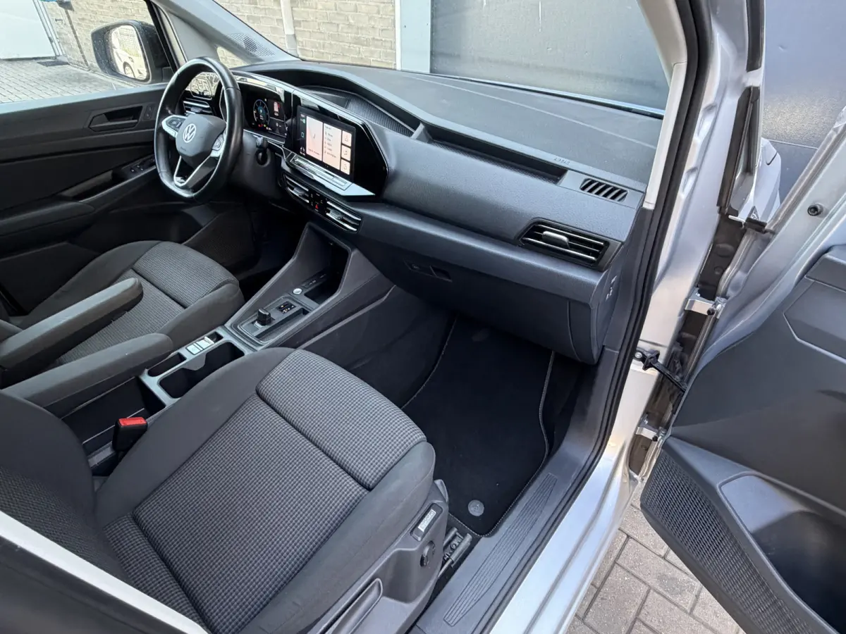 2.0 TDI 123PK Automaat 1st Edition Euro6 CarPlay/cruise control/trekhaak