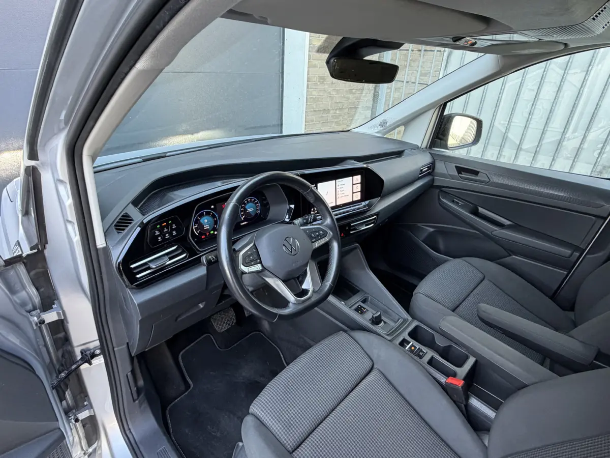 2.0 TDI 123PK Automaat 1st Edition Euro6 CarPlay/cruise control/trekhaak