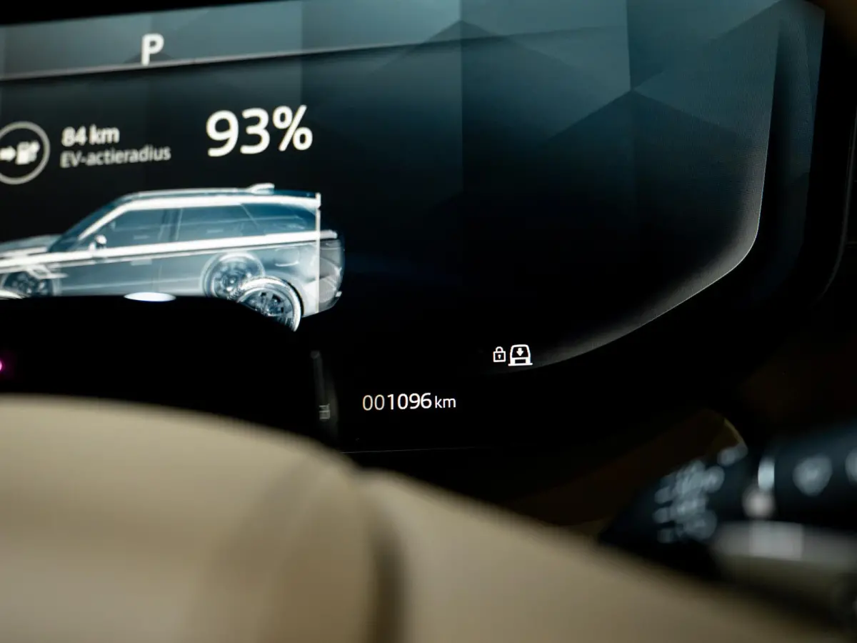 3.0 P550e Autobiography PHEV | Koelbox | Achterasbest. | Trekhaak | Massage | HUD |