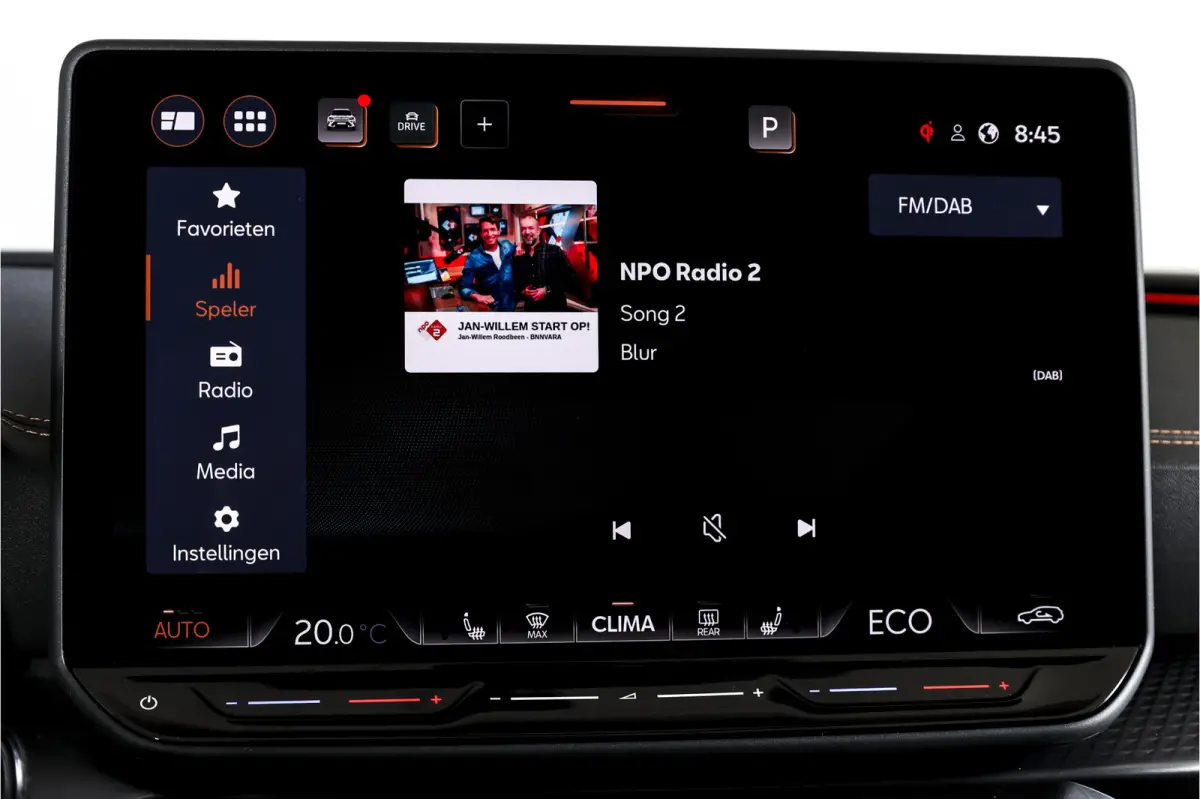 1.5 TSI e-Hybrid VZ Performance | Dig. Cockpit | Adapt. Cruise | Stoel-+Stuurverw. | PDC | Camera | NAV + App. Connect | ECC | Sennheiser | Elek. Klep | LM 19" | 5475