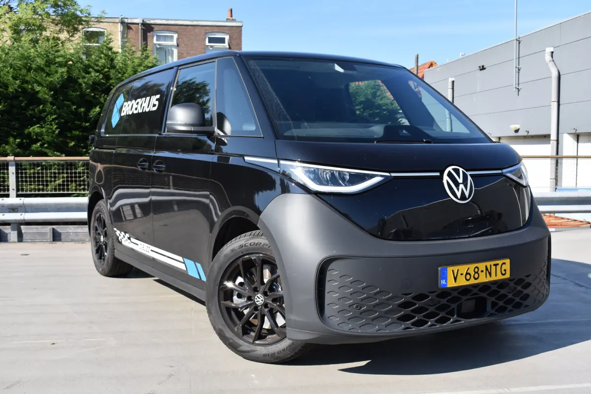ID. Buzz Economy Business | TREKHAAK | CAMERA | APP.CONNECT | ALL.SEASON | AIRCO | DAB+ |