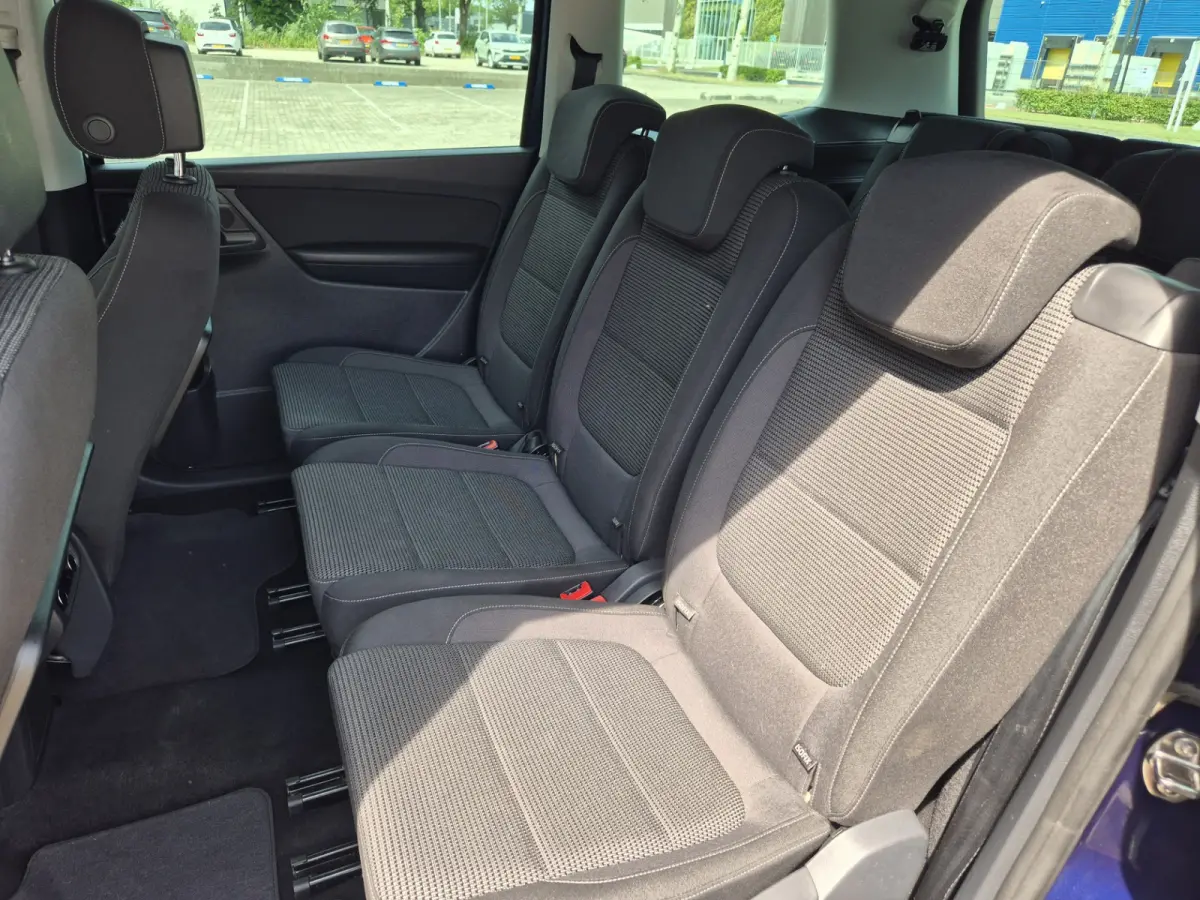 1.4 TSI Comfortline 7persoons, Carplay/Andriod/Camera,LM velgen,stoelverwarming,Parkeerrsensoren V+A,
