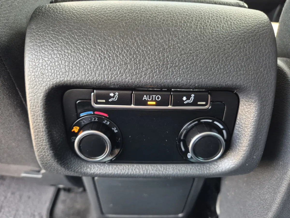 1.4 TSI Comfortline 7persoons, Carplay/Andriod/Camera,LM velgen,stoelverwarming,Parkeerrsensoren V+A,