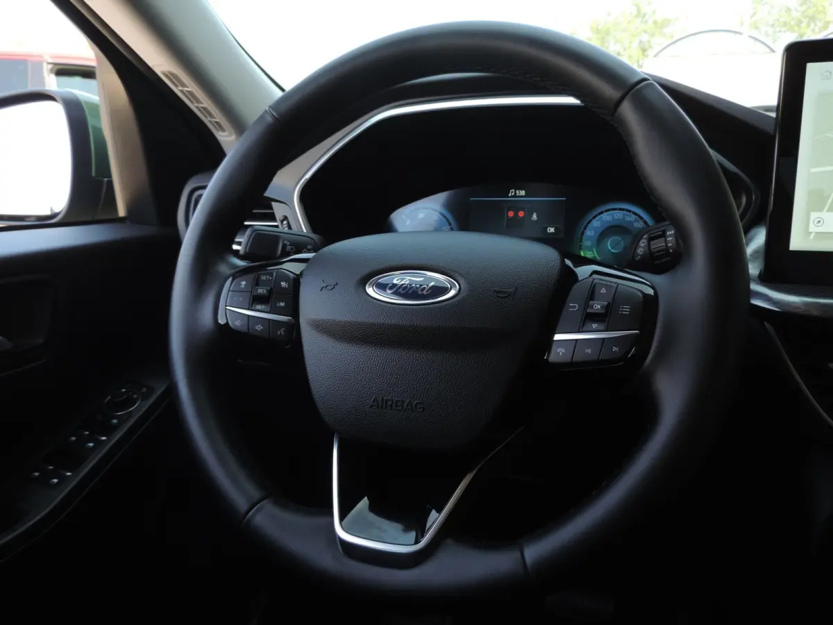 2.5 PHEV Titanium 242PK 24.000km | 1e Eig | LED kopl | Dodehoek | Camera | Adapt.cruise | CarPlay | Keyless | PDC v+a
