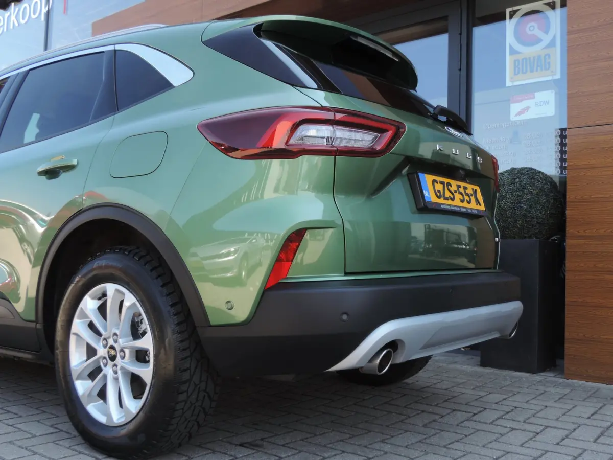 2.5 PHEV Titanium 242PK 24.000km | 1e Eig | LED kopl | Dodehoek | Camera | Adapt.cruise | CarPlay | Keyless | PDC v+a