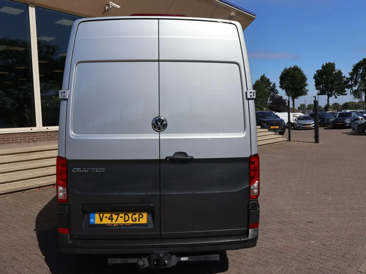 35 2.0 TDI 140 PK L3H3 TWO-TONE + 3000 KG TREKHAAK | APPLE CARPLAY | CRUISE | SIDEBARS | NAVIGATIE