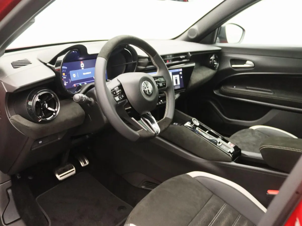 1.2 Turbo Hybrid Ibrida Sport Speciale | Elektr. Panoramadak | Techno Pack | Tot 8 jaar garantie | Voorraadvoordeel |