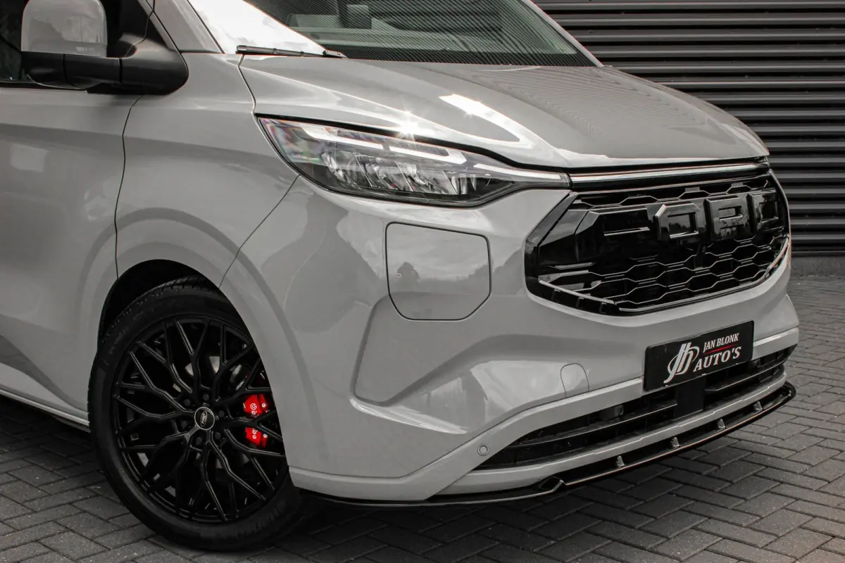 Cust. 340 L2H1 Limited 71 kWh 218PK / JB- EDITON / CAMERA / 370KM RANGE /APPLE CARPLAY /DRIVERS- PACK /FULL OPTIONS