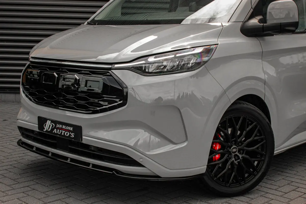 Cust. 340 L2H1 Limited 71 kWh 218PK / JB- EDITON / CAMERA / 370KM RANGE /APPLE CARPLAY /DRIVERS- PACK /FULL OPTIONS