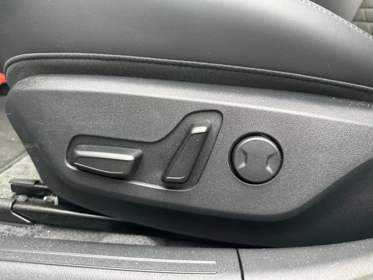 GT-Line 81.4 kWh | Panorama schuif/kanteldak | LED-Matrix | Harman Kardon | wireless carplay |