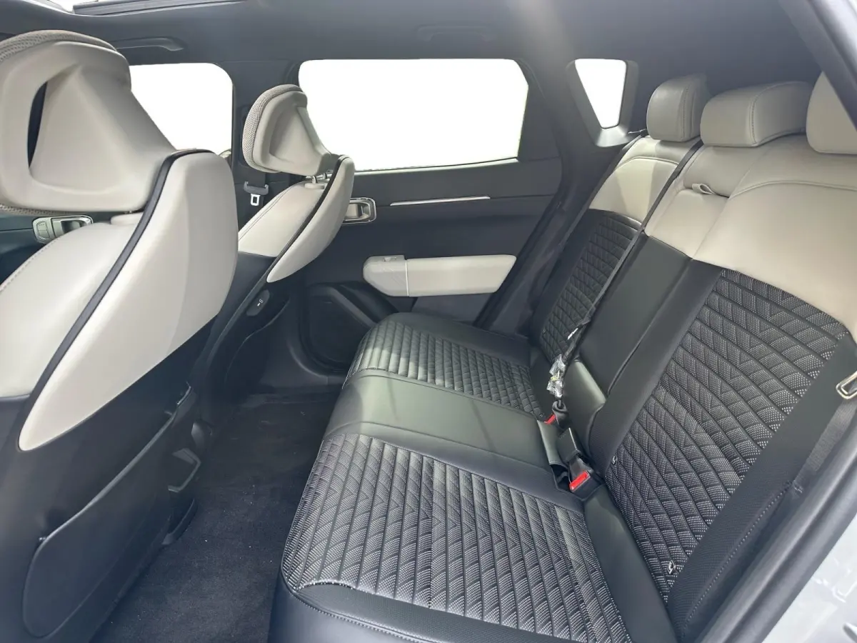 GT-Line 81.4 kWh | Panorama schuif/kanteldak | LED-Matrix | Harman Kardon | wireless carplay |