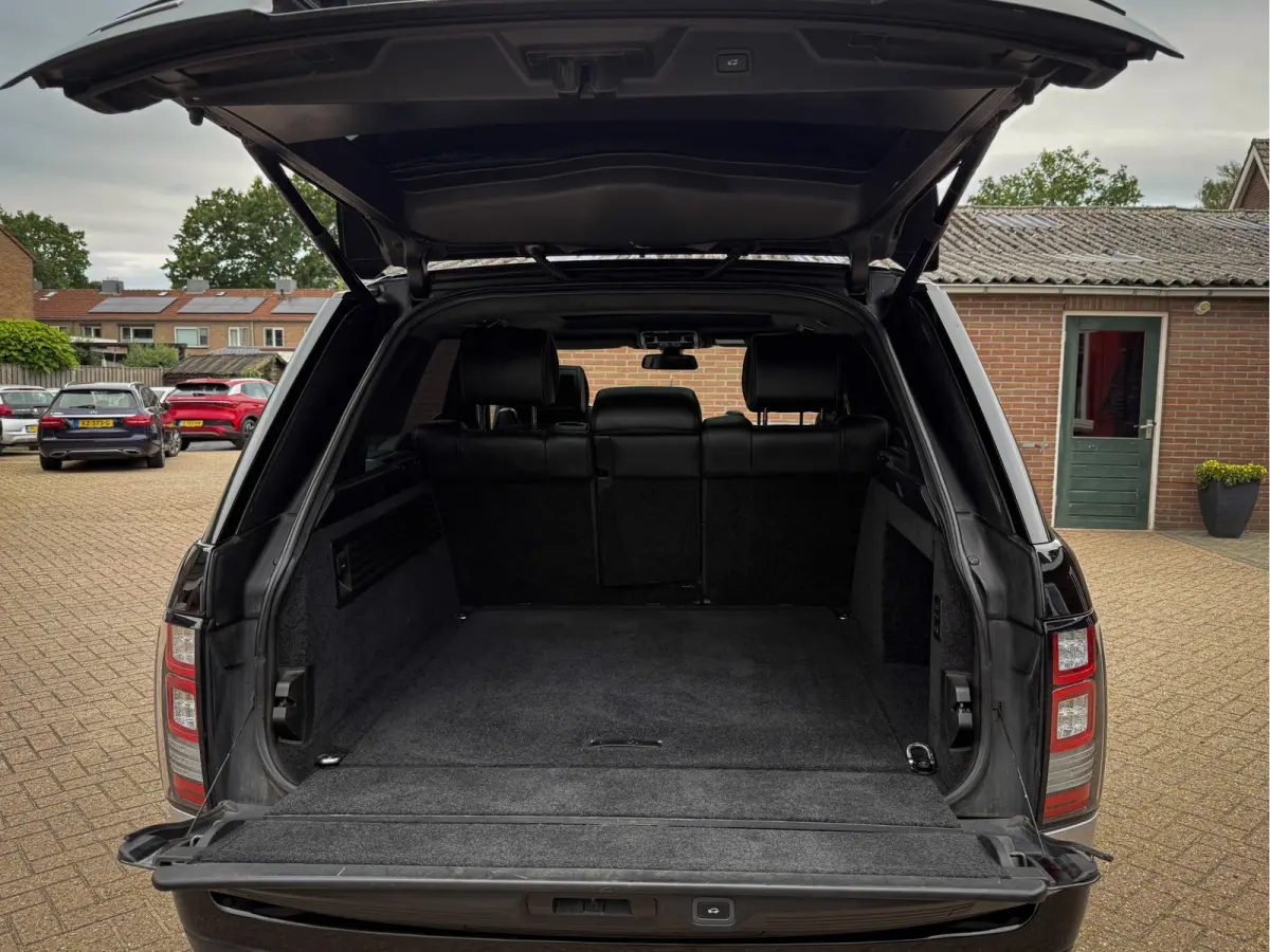 5.0 V8 S/C Autobiography - Elek. Verw. stoelen V+A, Pano, Navi, Cruise, Softcl, Stoelventilatie, Dode hoek sensor!