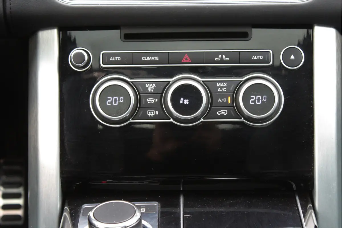 5.0 V8 S/C Autobiography - Elek. Verw. stoelen V+A, Pano, Navi, Cruise, Softcl, Stoelventilatie, Dode hoek sensor!