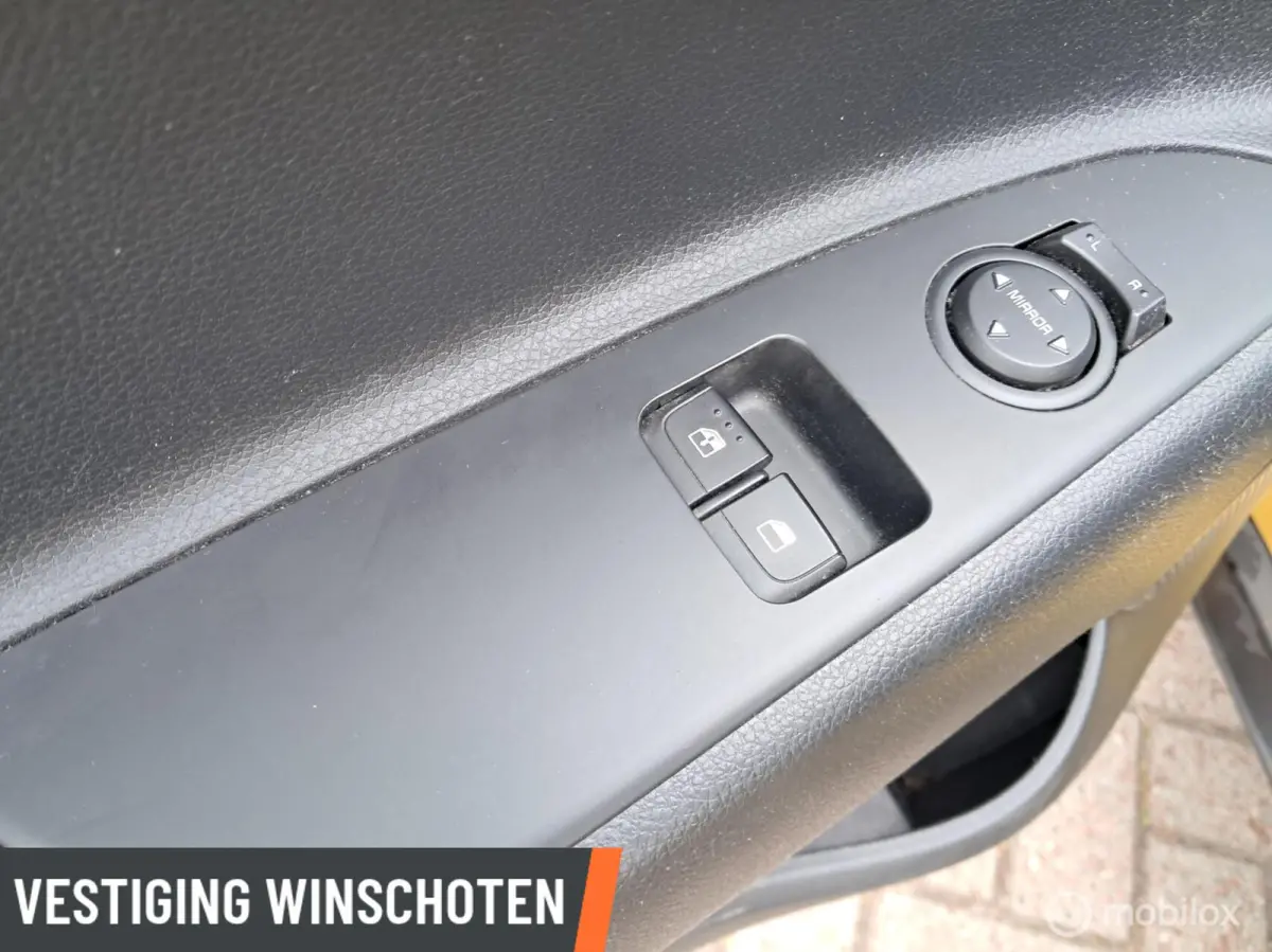 1.0 T-GDi MHEV ComfortLine | Apple Carplay/Android Auto | Airco |