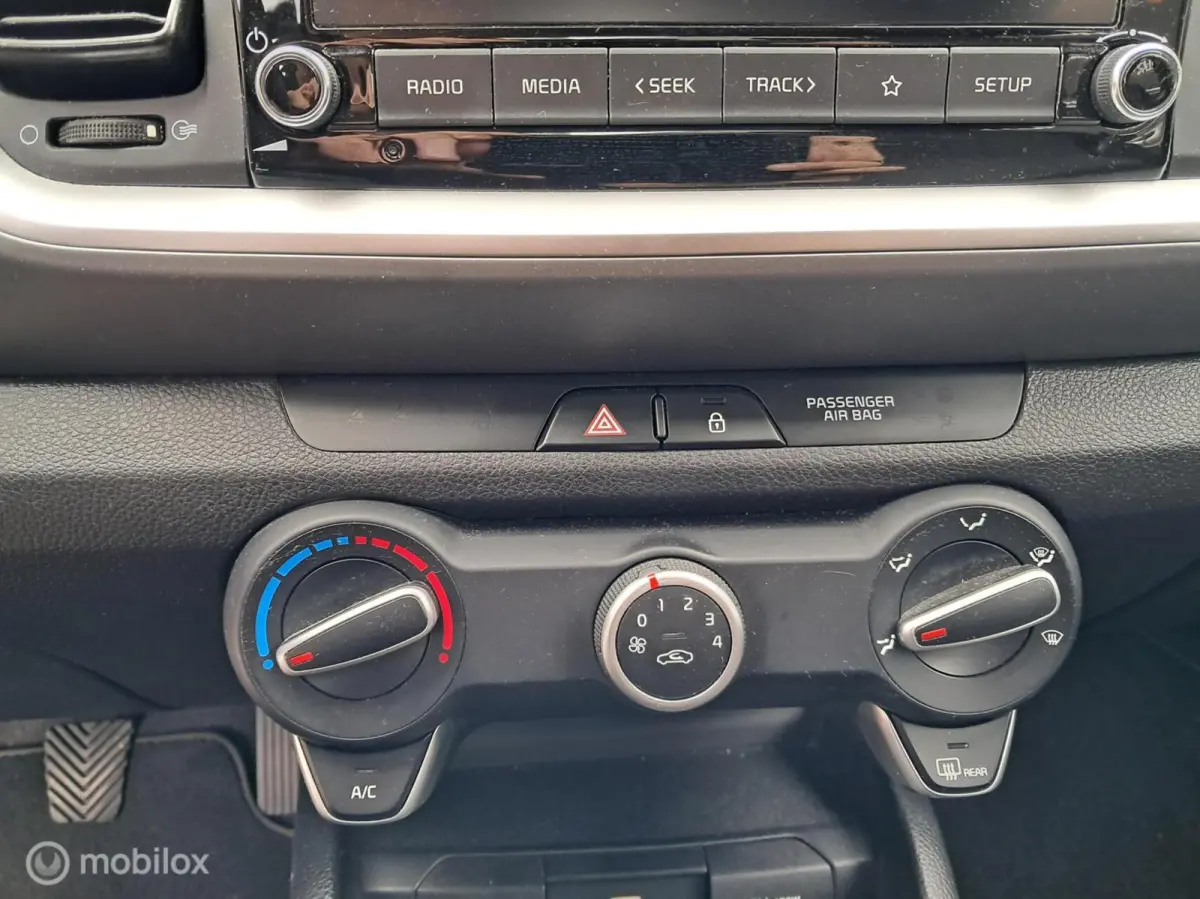 1.0 T-GDi MHEV ComfortLine | Apple Carplay/Android Auto | Airco |