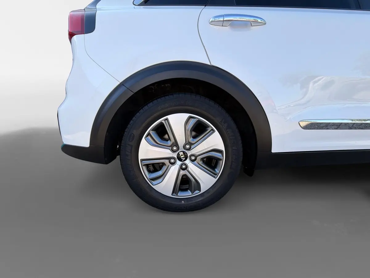 1.6 GDi PHEV Luxury Edition | AUTOMAAT | LEDER | NAVI | CAMERA | TREKHAAK | CLIMATE & CRUISE CONTROLE | ETC...