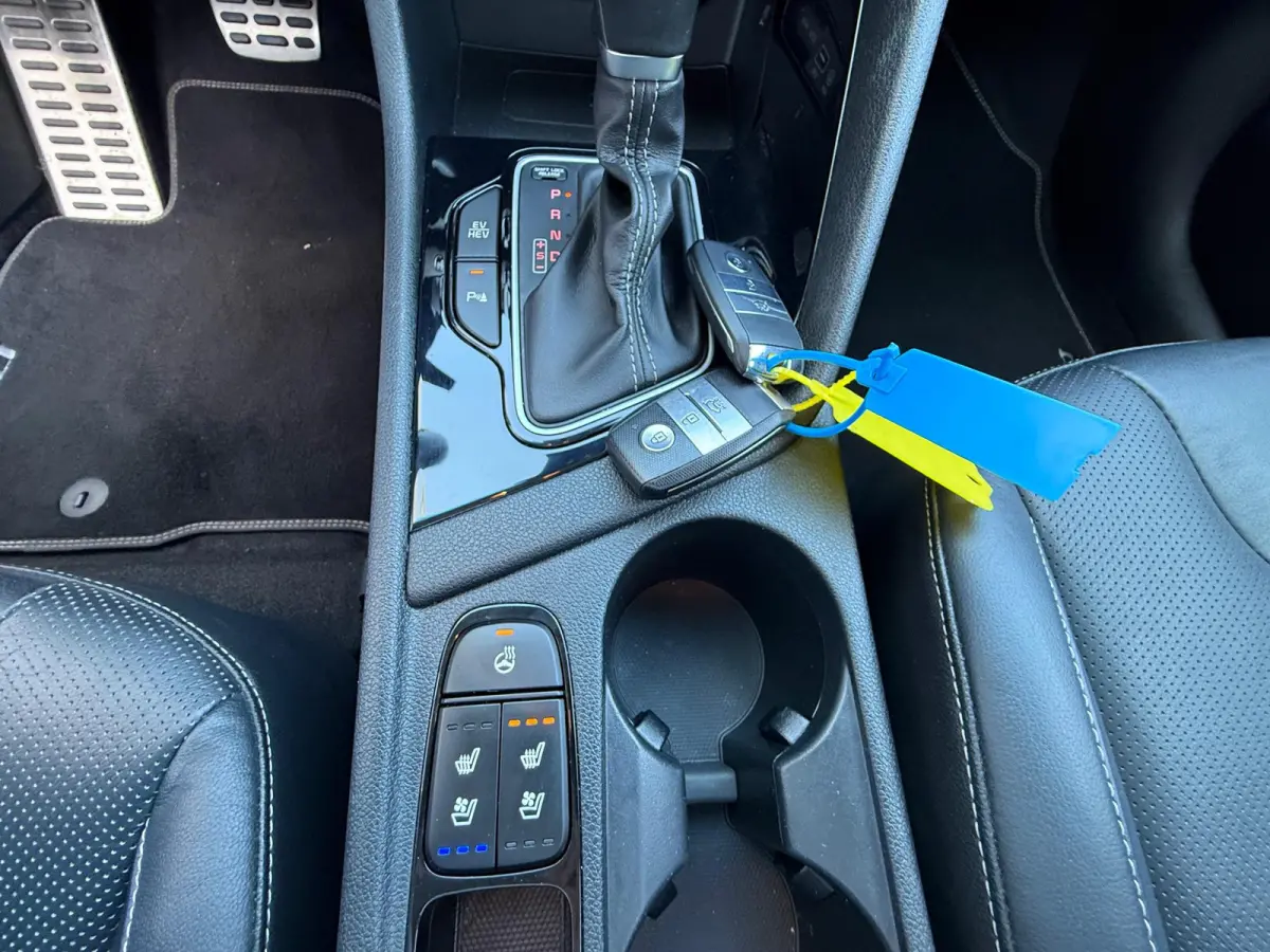 1.6 GDi PHEV Luxury Edition | AUTOMAAT | LEDER | NAVI | CAMERA | TREKHAAK | CLIMATE & CRUISE CONTROLE | ETC...