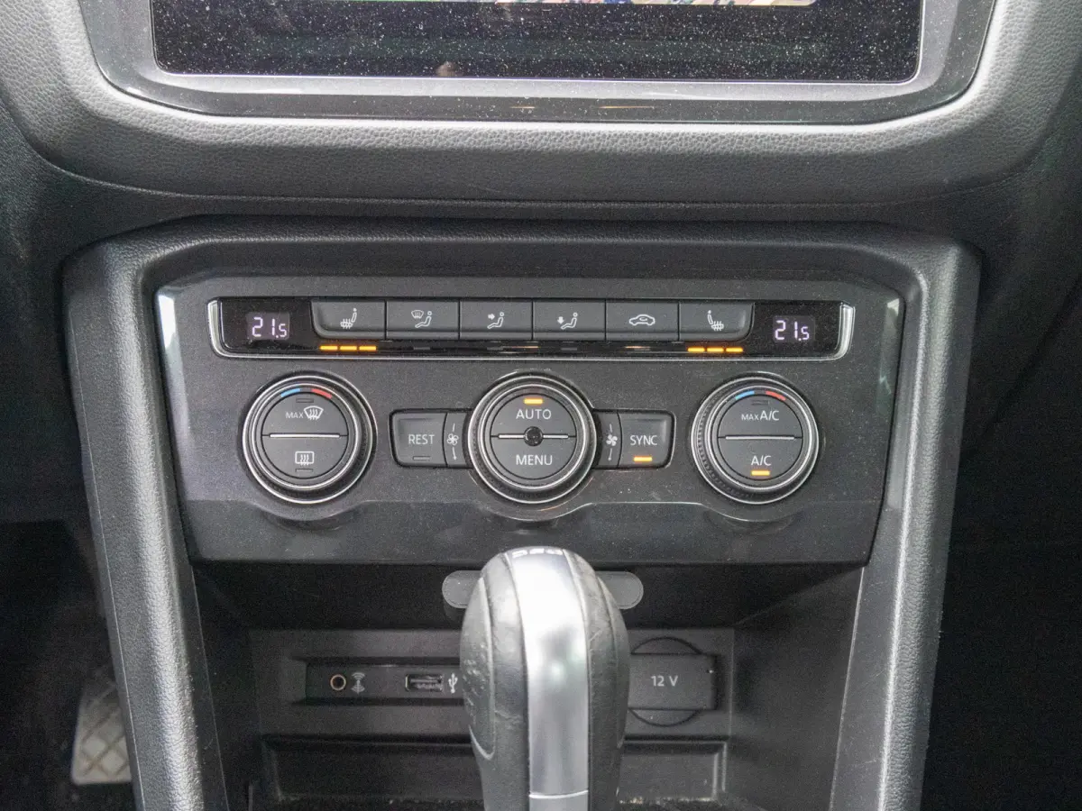 1.4 TSI ACT Comfortline Business Virtual cockpit ACC 17"