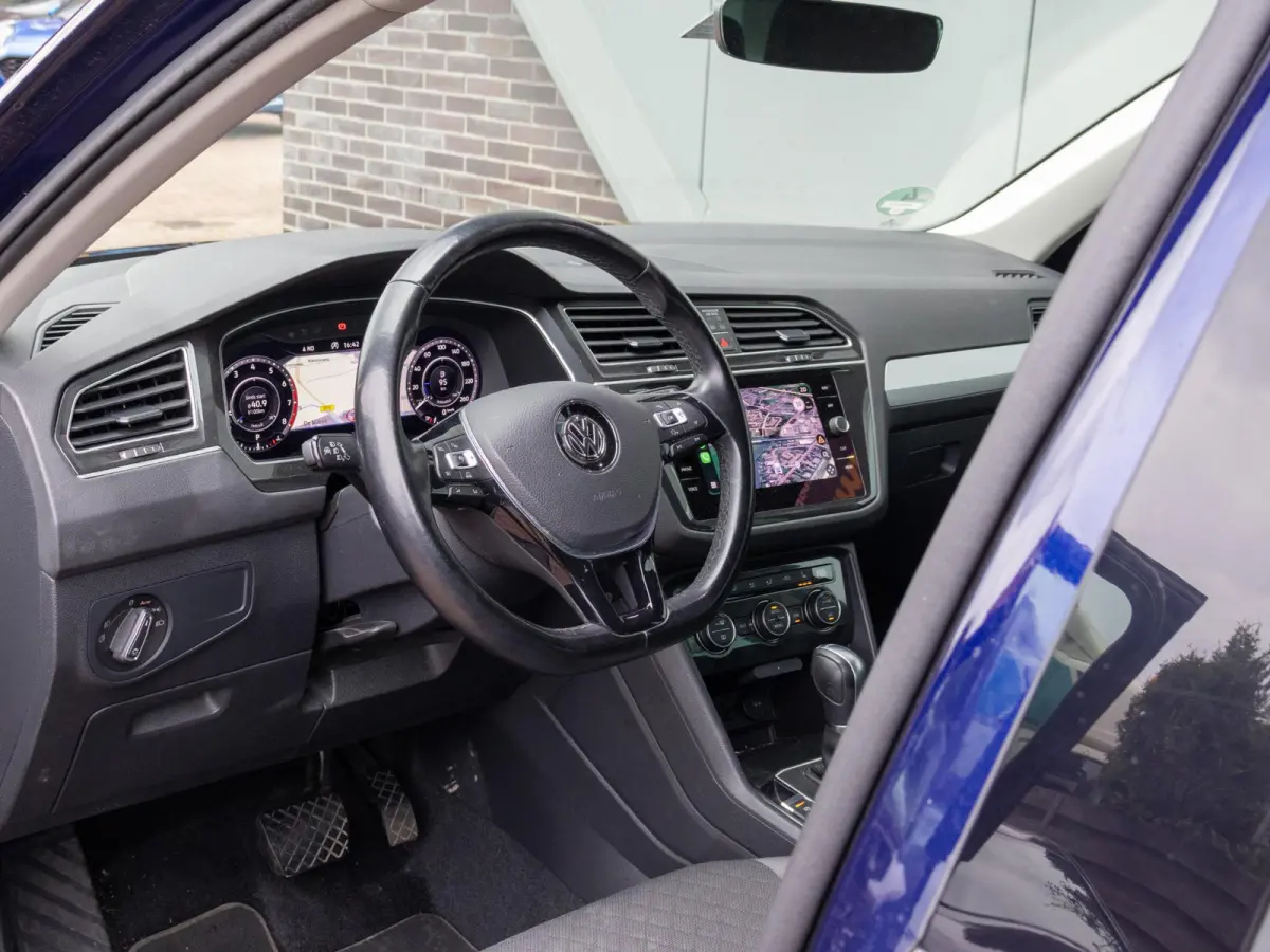 1.4 TSI ACT Comfortline Business Virtual cockpit ACC 17"