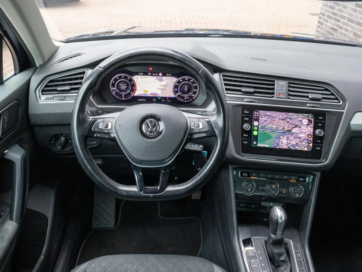 1.4 TSI ACT Comfortline Business Virtual cockpit ACC 17"