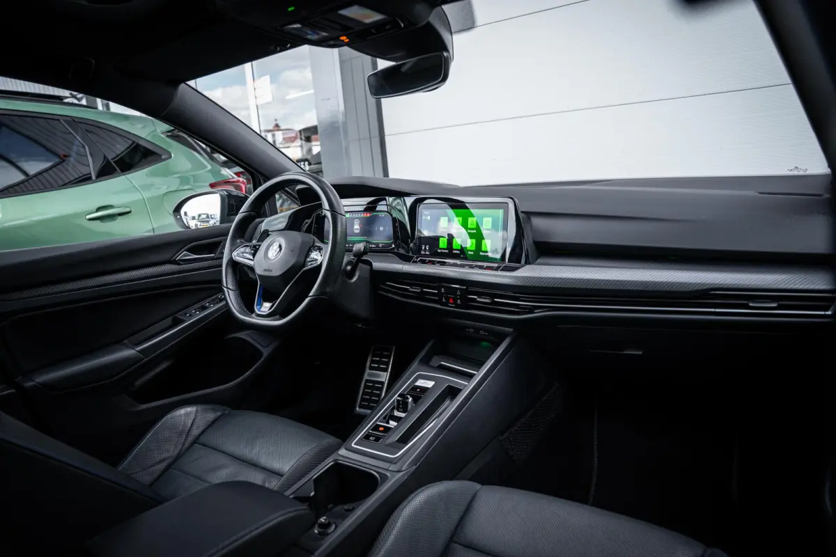 2.0 TSI R 4Motion 320pk R-Performance Pack| Pano-dak|H/K|Stoelkoeling|Leder|Memory|HuD|IQ-Led|ACC|Winterpack|Topconditie!