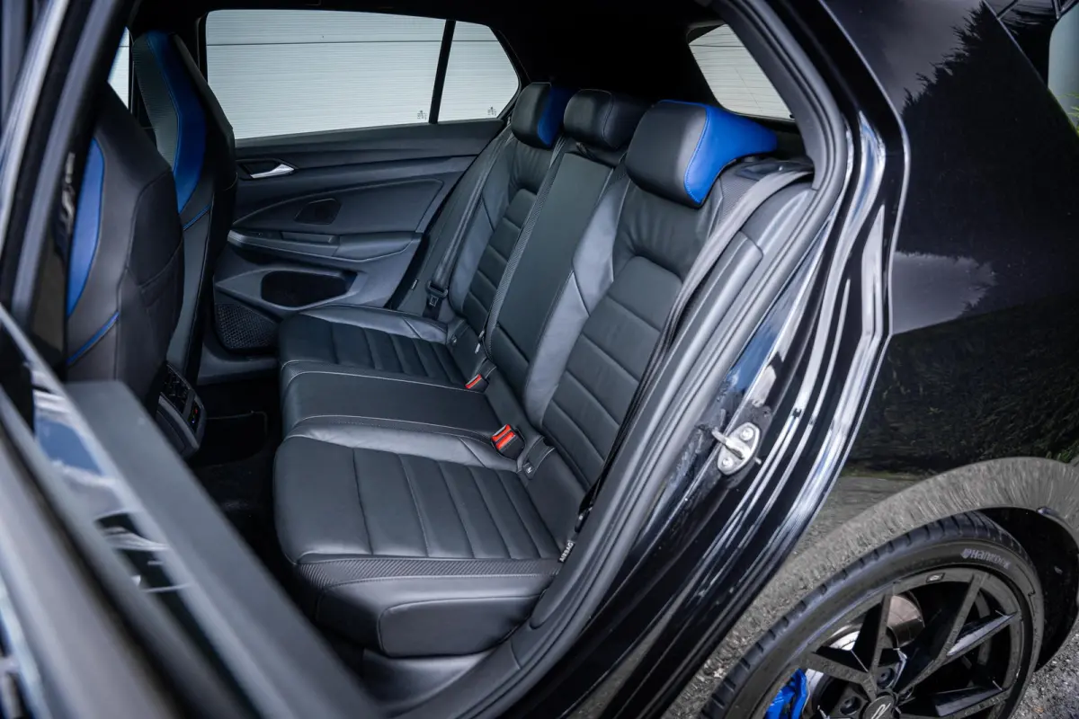 2.0 TSI R 4Motion 320pk R-Performance Pack| Pano-dak|H/K|Stoelkoeling|Leder|Memory|HuD|IQ-Led|ACC|Winterpack|Topconditie!