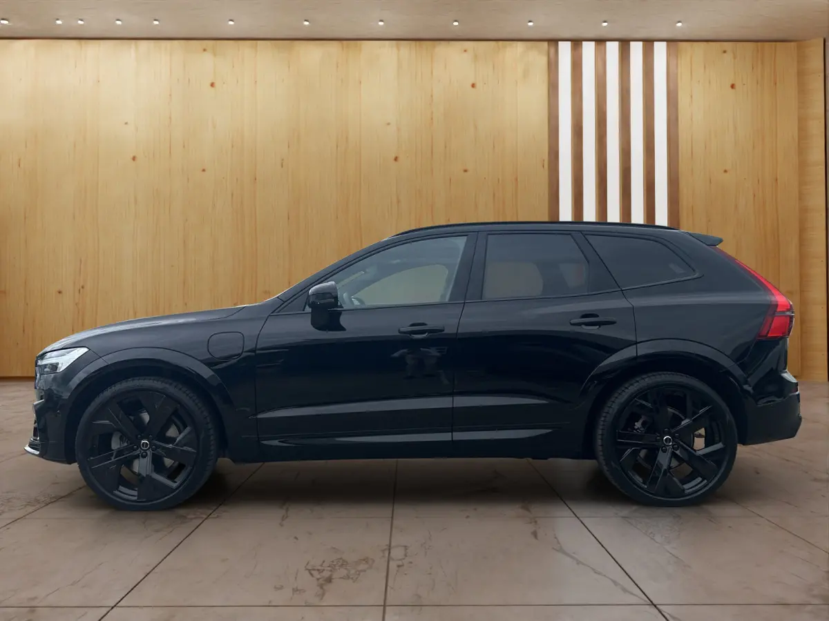 T8 Plug-in hybrid AWD Ultra Dark | Heico bodykit + Uitlaat systeem | Spoorverbreder | 22 Inch | Bowers & Wilkens | Stoel Massage | Full optie